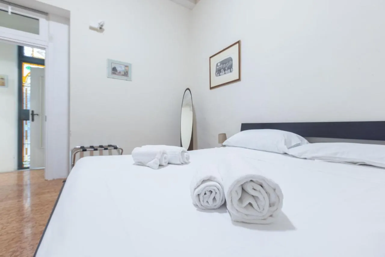 B&B - Le Stanze Del Carro - Bologne 2*,  Italie