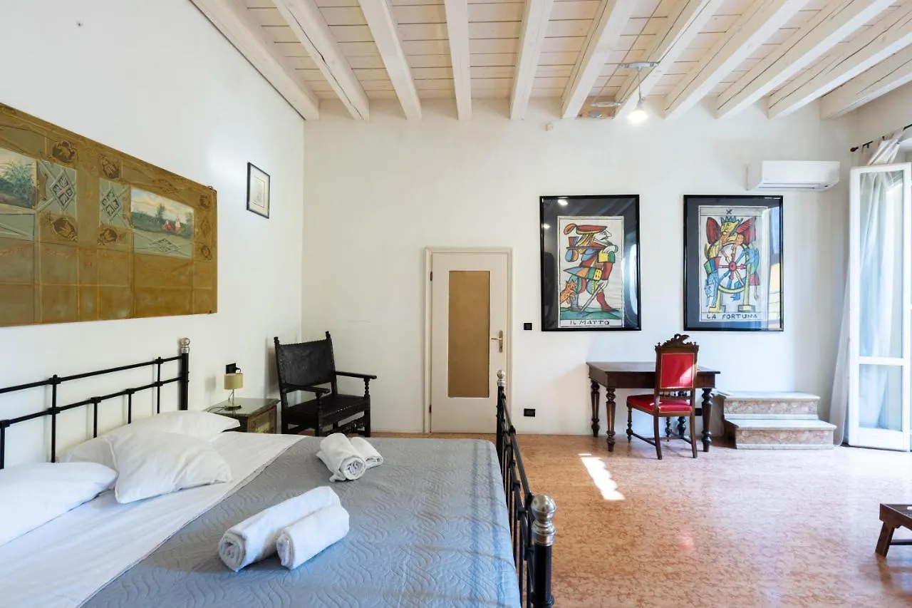 B&B - Le Stanze Del Carro - Bologne