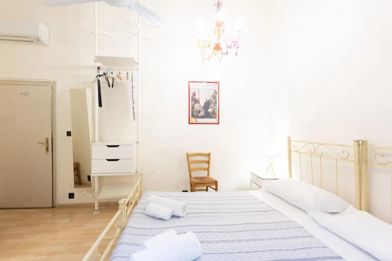 B&B - Le Stanze Del Carro - Bologna Italy