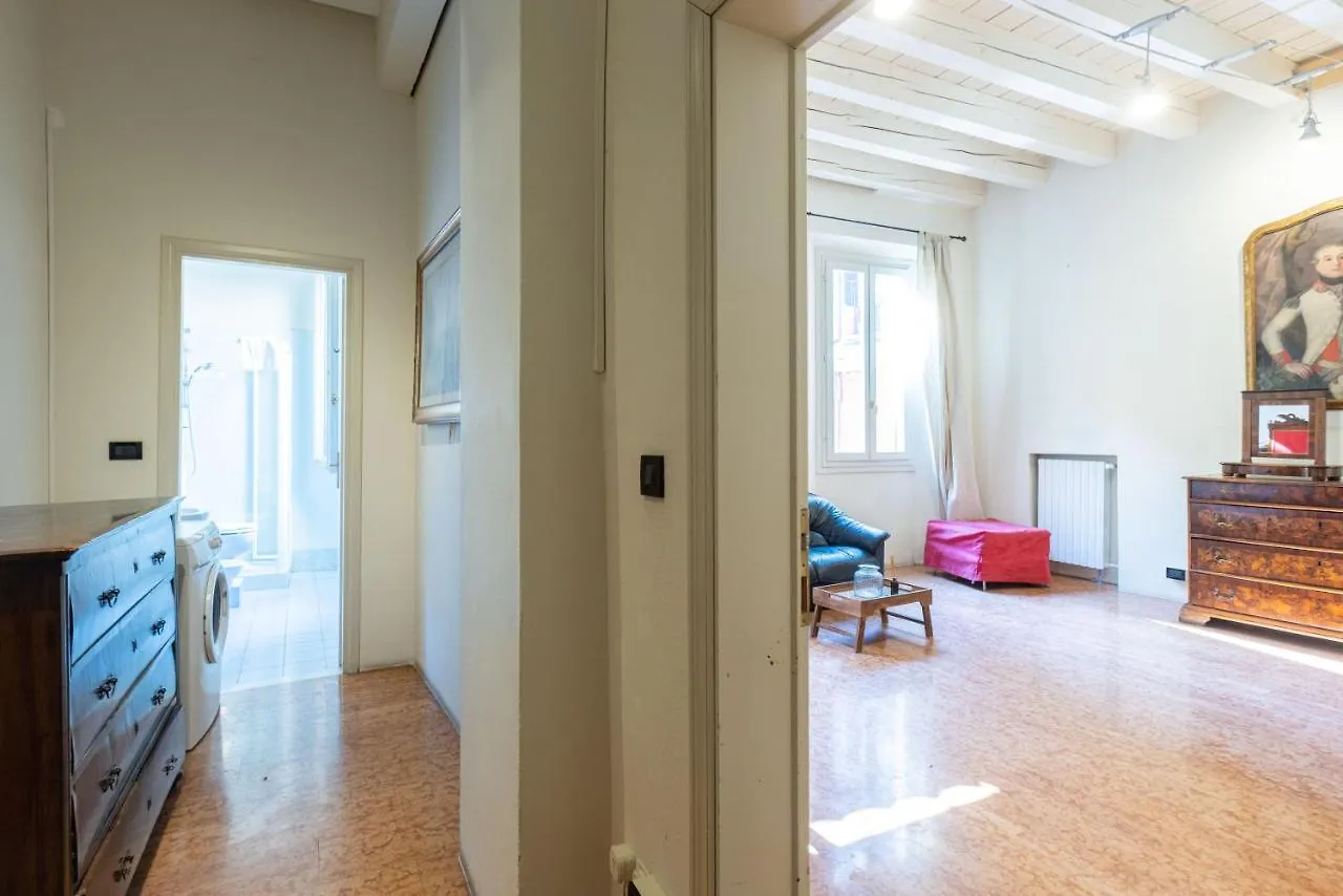 B&B - Le Stanze Del Carro - Bologna Italy
